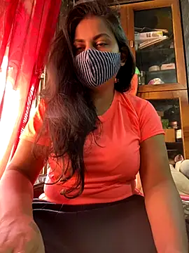 Snapshot of HaaniKaur chatting on November 17, 2025, 7:36 am HaaniKaur online show from November 17, 2025, 7:36 am