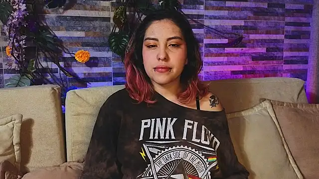 Snapshot of Hairyandsexysalma chatting on September 10, 2025, 6:13 am Hairyandsexysalma online show from September 10, 2025, 6:13 am