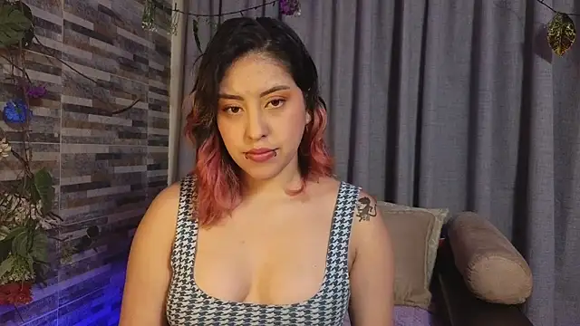 Snapshot of Hairyandsexysalma chatting on October 6, 2025, 7:06 am Hairyandsexysalma online show from October 6, 2025, 7:06 am