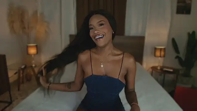 Isaa Coleman  online show from February 26, 2026, 9:36 pm