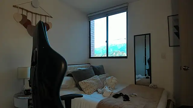 Snapshot of mateoleonee chatting on September 25, 2025, 9:29 pm mateoleonee online show from September 25, 2025, 9:29 pm