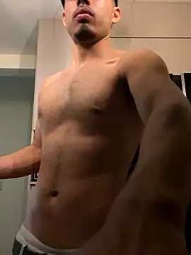 Snapshot of mateoleonee chatting on October 5, 2025, 3:49 am mateoleonee online show from October 5, 2025, 3:49 am