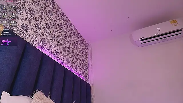 AmberMoss  online show from February 14, 2025, 10:49 am