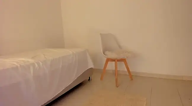 Snapshot of Daisy_Brown01 chatting on December 13, 2024, 12:53 am Daisy Brown01 online show from December 13, 2024, 12:53 am