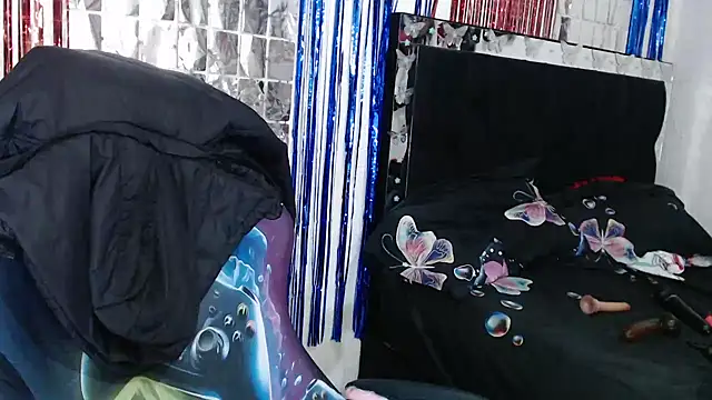 Snapshot of SweetAlmaa chatting on September 25, 2025, 9:40 pm SweetAlmaa online show from September 25, 2025, 9:40 pm