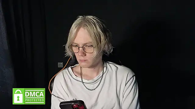 Snapshot of Keytaro chatting on May 8, 2026, 2:00 pm Keytaro online show from May 8, 2026, 2:00 pm