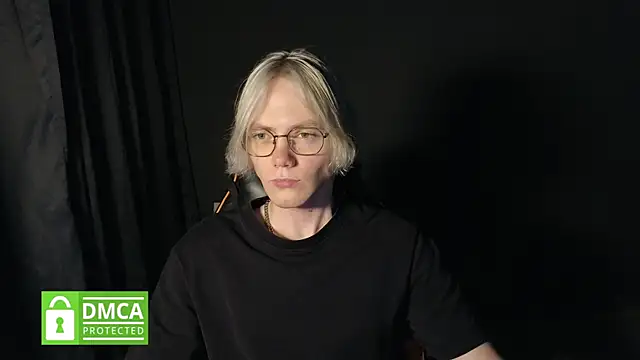 Snapshot of Keytaro chatting on May 25, 2026, 1:17 pm Keytaro online show from May 25, 2026, 1:17 pm