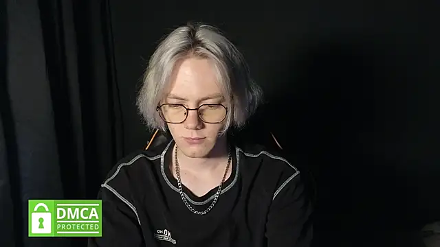 Snapshot of Keytaro chatting on June 10, 2026, 7:18 am Keytaro online show from June 10, 2026, 7:18 am