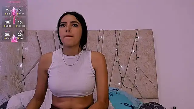 Snapshot of Kaela18 chatting on December 26, 2024, 12:59 pm Kaela18 online show from December 26, 2024, 12:59 pm