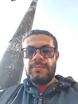 Snapshot of RodriWhite chatting on February 9, 2025, 1:14 pm RodriWhite online show from February 9, 2025, 1:14 pm