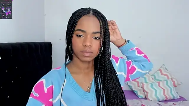 Snapshot of Marce_22 chatting on February 26, 2025, 10:20 pm Marce 22 online show from February 26, 2025, 10:20 pm