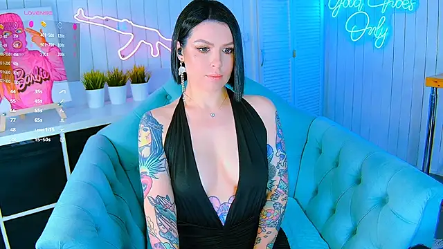 My toys pink online show from April 8, 2026, 2:44 am