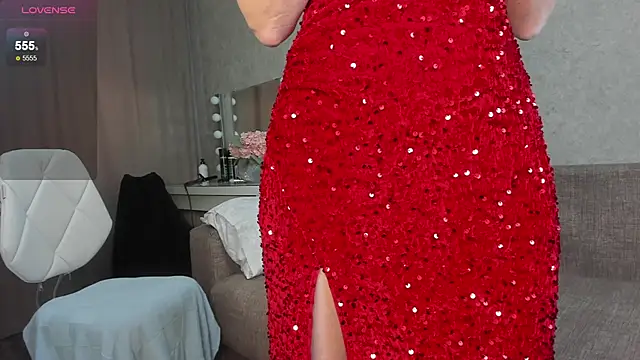 angelica marquise online show from October 13, 2025, 8:47 am