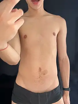 Snapshot of cybercosmiiic chatting on December 21, 2024, 6:02 pm cybercosmiiic online show from December 21, 2024, 6:02 pm