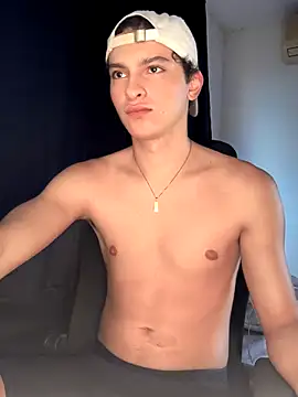 Snapshot of cybercosmiiic chatting on September 26, 2025, 10:14 pm cybercosmiiic online show from September 26, 2025, 10:14 pm