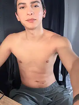 Snapshot of cybercosmiiic chatting on November 9, 2025, 7:56 pm cybercosmiiic online show from November 9, 2025, 7:56 pm