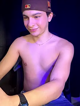 cybercosmiiic online show from January 10, 2026, 1:51 am