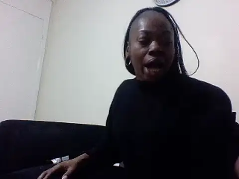 Snapshot of Cinderella_Jewels_ chatting on January 8, 2025, 4:00 pm Cinderella Jewels online show from January 8, 2025, 4:00 pm