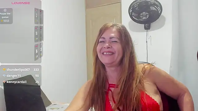 Sanddi milff online show from November 2, 2025, 4:42 pm