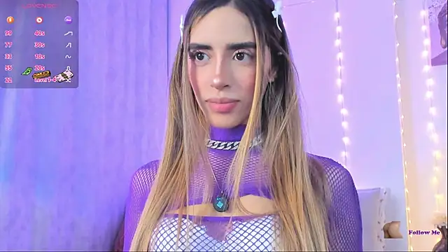 Snapshot of StormiRusso chatting on November 12, 2025, 1:39 am StormiRusso online show from November 12, 2025, 1:39 am