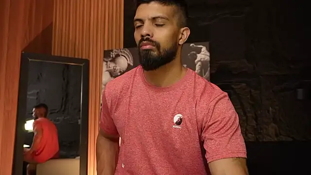 Snapshot of DannSaenz chatting on September 27, 2025, 2:22 pm DannSaenz online show from September 27, 2025, 2:22 pm