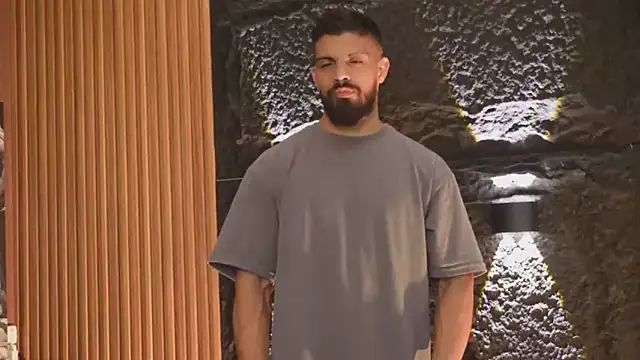 Snapshot of DannSaenz chatting on October 6, 2025, 3:20 pm DannSaenz online show from October 6, 2025, 3:20 pm