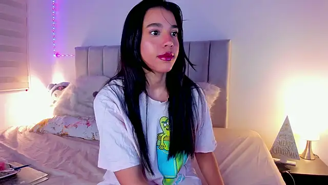 DanielaSaenz0 online show from December 22, 2024, 4:50 am