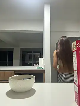 DanielaSaenz0 online show from April 2, 2026, 2:31 am