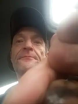 Bendmeovrrr online show from March 10, 2026, 9:53 pm