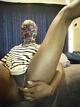 Convertiblechulo online show from January 13, 2025, 5:23 am