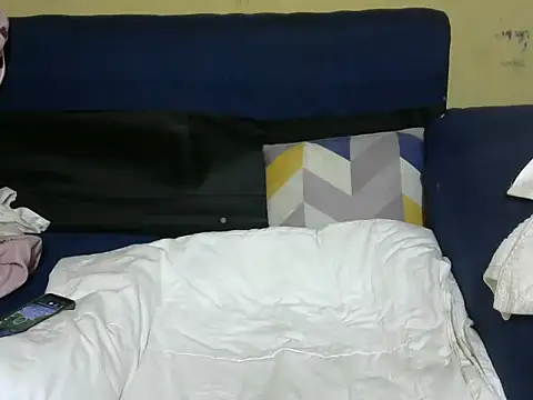 Snapshot of Thicky_ridder chatting on October 17, 2025, 9:50 pm Thicky ridder online show from October 17, 2025, 9:50 pm