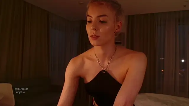 Snapshot of spiklencii chatting on September 19, 2025, 3:45 pm spiklencii online show from September 19, 2025, 3:45 pm