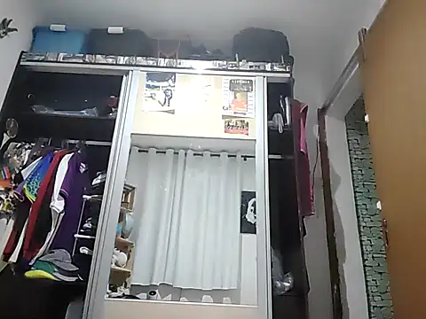 Snapshot of Binhosex2024 chatting on January 24, 2025, 6:24 am Binhosex2024 online show from January 24, 2025, 6:24 am