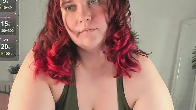 Snapshot of daisy_low chatting on November 30, 2025, 2:21 pm daisy low online show from November 30, 2025, 2:21 pm