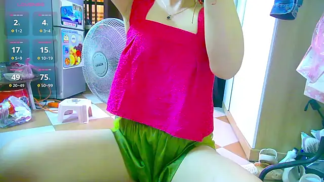 Snapshot of Love_making chatting on September 23, 2025, 2:36 am Love making online show from September 23, 2025, 2:36 am