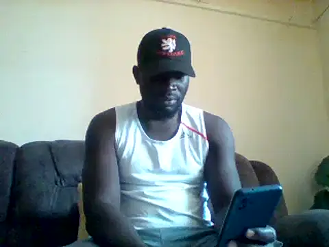 Snapshot of ClinDi chatting on September 26, 2025, 9:35 am ClinDi online show from September 26, 2025, 9:35 am