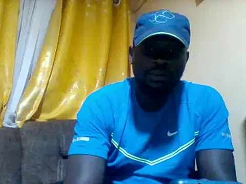 Snapshot of ClinDi chatting on October 25, 2025, 4:13 pm ClinDi online show from October 25, 2025, 4:13 pm