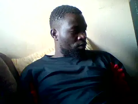 Snapshot of ClinDi chatting on December 15, 2025, 2:21 pm ClinDi online show from December 15, 2025, 2:21 pm