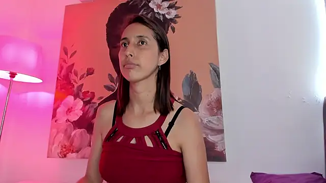 Snapshot of aleja_rythm chatting on December 4, 2025, 7:33 pm aleja rythm online show from December 4, 2025, 7:33 pm