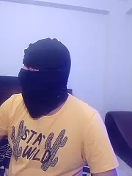 Nisreenn online show from October 26, 2025, 9:21 pm