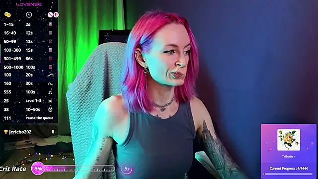  HelenCarter online show from April 3, 2026, 8:29 pm