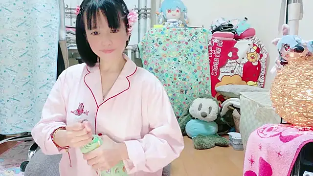 renapiyon8182 online show from September 29, 2025, 6:46 pm