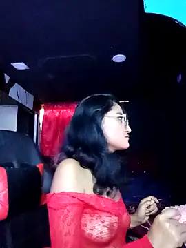 AdelinaMiran90 online show from October 23, 2025, 9:02 pm