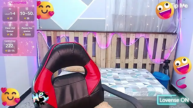 Snapshot of Lina10 chatting on March 2, 2025, 4:53 pm Lina10 online show from March 2, 2025, 4:53 pm