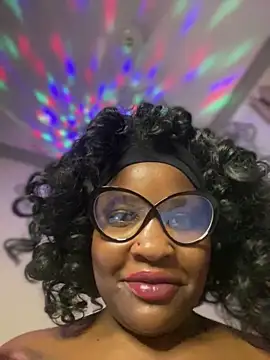 Snapshot of hotshie666-cum chatting on April 19, 2026, 2:33 am hotshie666-cum online show from April 19, 2026, 2:33 am
