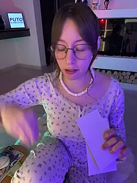 Snapshot of _nobara__ chatting on February 5, 2026, 4:39 am nobara online show from February 5, 2026, 4:39 am