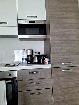 Snapshot of EileX_official chatting on February 6, 2025, 9:53 am EileX official online show from February 6, 2025, 9:53 am