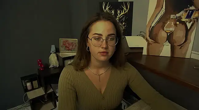 Snapshot of luxie_milady chatting on January 29, 2025, 2:00 pm luxie milady online show from January 29, 2025, 2:00 pm
