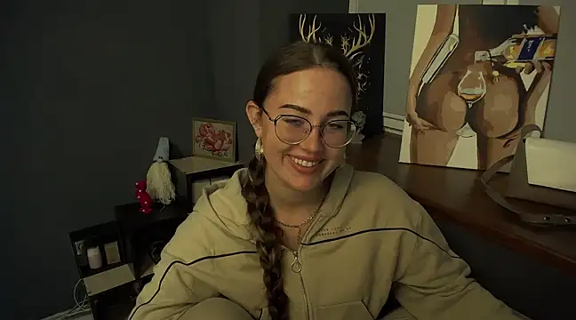 Snapshot of luxie_milady chatting on February 4, 2025, 4:18 pm luxie milady online show from February 4, 2025, 4:18 pm