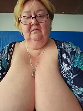 Snapshot of Awn290668 chatting on July 14, 2026, 12:44 pm Awn290668 online show from July 14, 2026, 12:44 pm